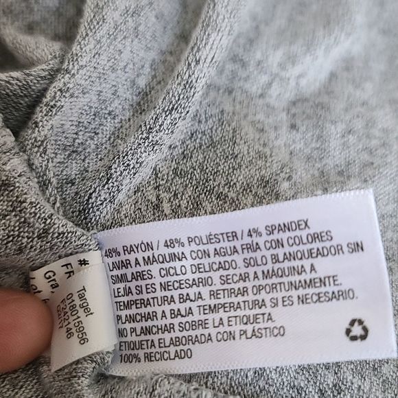 A NEW DAY WOMAN'S TOP - Picture 8 of 8